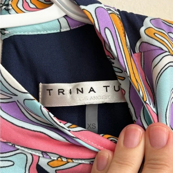 Trina Turk Coconut Floral-Print Mock-Neck Sleeveless Dress - Size XS - Picture 5 of 7